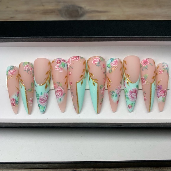 Bridgerton Inspired Extra Long Nails - Picture 1 of 4